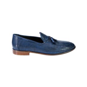 Mocassini da uomo slip-on con nappine in pelle di vitello fatti a mano