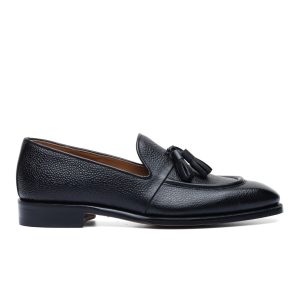 Tassel Loafer in Black Leather with Design