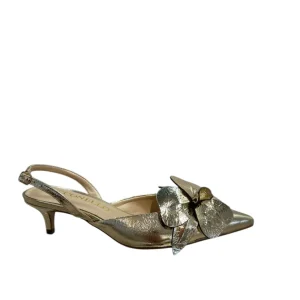 Donna Cecconello Décolleté