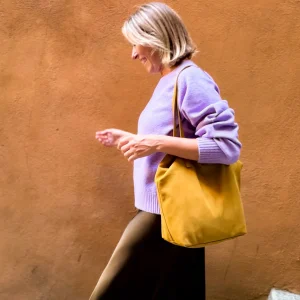 Alice bag long beach ambra