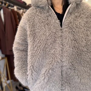 Pelliccia orsetto Eleh grigio