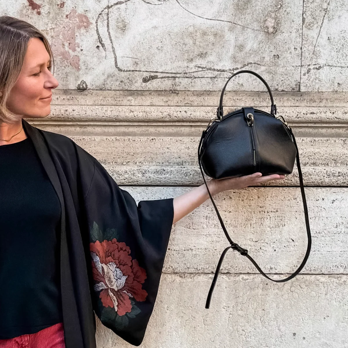 Pouf Medium mousse nero - immagine 2