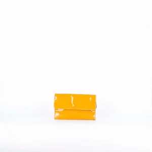 Isabell vernice minerale