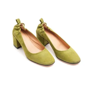 Micol new long beach mosstone